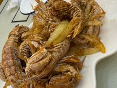 -覃记海鲜美食餐厅