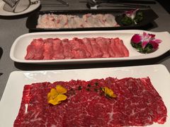 -左庭右院鲜牛肉火锅黑金店(陆家嘴中心店)