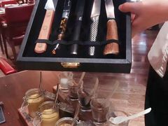 -恰餐厅及酒吧 CHAR Bar & Grill (北京丽都皇冠假日店)