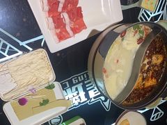 -星璨火吧KTV聚会餐厅(丰庆路店)