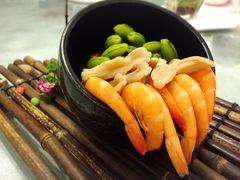 -双子楼大酒店(城开国际写字楼店)