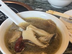 -慢丽江·云南野生菌土鸡锅(付家庄店)