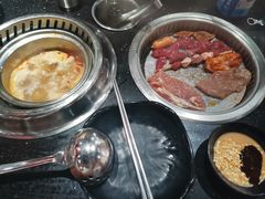 -钱小主·自助回旋烤肉火锅餐厅(东方新天地店)