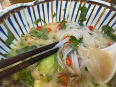 -鲜越鲜鱼粉(财富购物中心店)