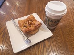 -星巴克臻选(成都环球乐天店)
