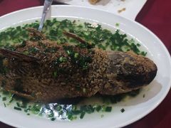 葱油鱼-粤北餐馆