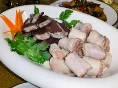 精品血肉肠拼盘-德乐海蒙餐