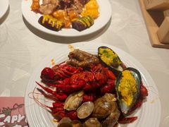 -四海一家自助餐(益田假日广场店)