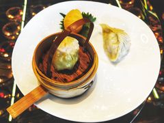 松仁烧鹅酥-北京四季酒店·采逸轩