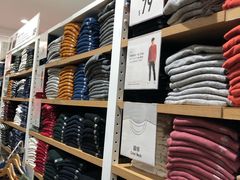 -UNIQLO(朗豪坊店)