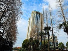 -复旦大学光华楼