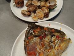 -遇上西雅图多融合海鲜自助餐厅(中房金谊广场店)