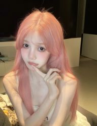 -丝语萱形象
