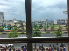 -麦当劳(政通路店)