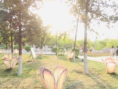 -鹦鹉寺公园