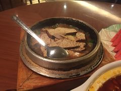 -华夏食府中餐厅(中原路店)