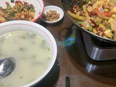 -富正毅三下锅(体育馆店)