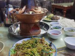 -一口猪海鲜浑锅·东北家常菜