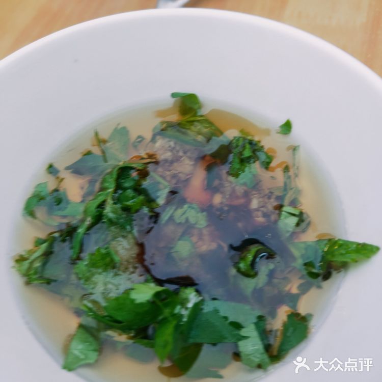 本来准备去秒杀结果时间没把握好没秒到，然后就来吃这家