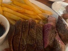 -羽深肉铺 Steak & Wine