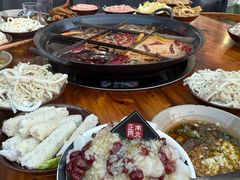 -正南齊北重庆老火锅(光华村直营店)