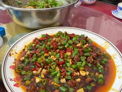 -八美镇邛崃土地坡饭店