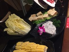 吊龙-牛焱·贵州黄牛肉火锅(城西银泰店)
