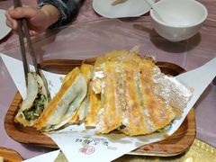 -宣海荣锅贴大王·陕味小吃集(钟楼店)