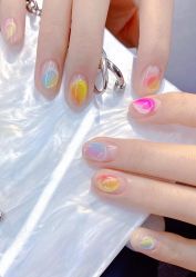 -雪奈传统美甲美睫