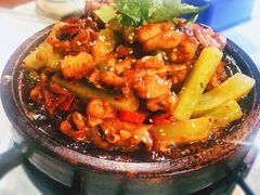 石锅牛蛙-味道龙虾·极味厨房