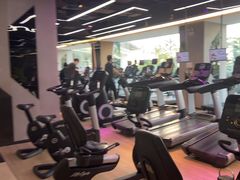 -威克健身游泳(万菱汇店)