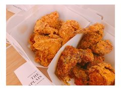 -BHC炸鸡(明洞总店)