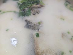-天乐农家鱼头王(天目湖店)
