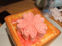 -蜜桃餐厅·伴山(湖滨商业街店)