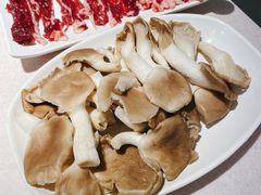 清炒秀珍菇-潮泰牛肉火锅 · 创于1992年(车公庙店)