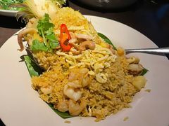 -大头虾越式风味餐厅(光明广场店)