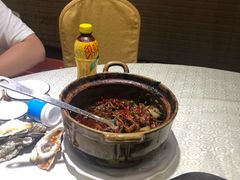 -渝君重庆火锅(嘉宾路店)