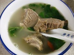 -墨脱石锅椰子鸡•香草鸭•东山羊(大东海店)