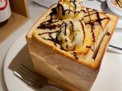 面包诱惑-佬肥猫(国华广场店)