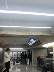 -宫铭烫发染发接发店