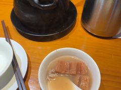 -莲餐厅·湖北菜·潜江小龙虾店(愚园路店)