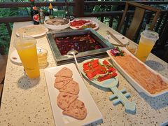-二荆条·蜀鲜汇城市森林火锅