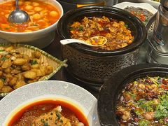 -万重锦·人文川菜馆(骡马市店)