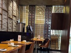 -乐忻皇朝(上海中心大厦店)