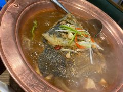 红烧鱼头拌饭-深巷家味馆.湖北头牌红烧鱼头拌饭(黄陂店)