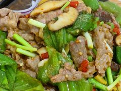 铁板牛肉-洪霞餐馆