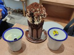 爆炸冰激淋巧克力-MIKAKU(万达广场上海宝山店)