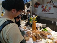 -巴黎贝甜(宜山路店)