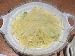 清炒土豆丝-麽麽家•爆炒牛肉饭(景瑞时光里店)