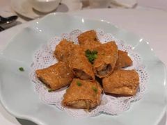 腐皮黄鱼卷-南麓·浙里(外滩店)